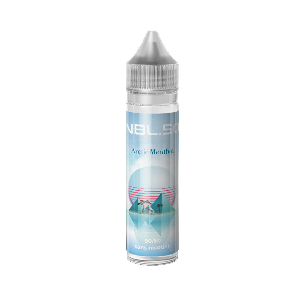 E-liquide Arctic Menthol 50 ml - NBL. 50. E-liquide Arctic Menthol flacon transparent avec étiquette bleue et design géométrique